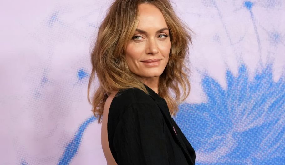 Amber Valletta de supermodelo a actriz y activista