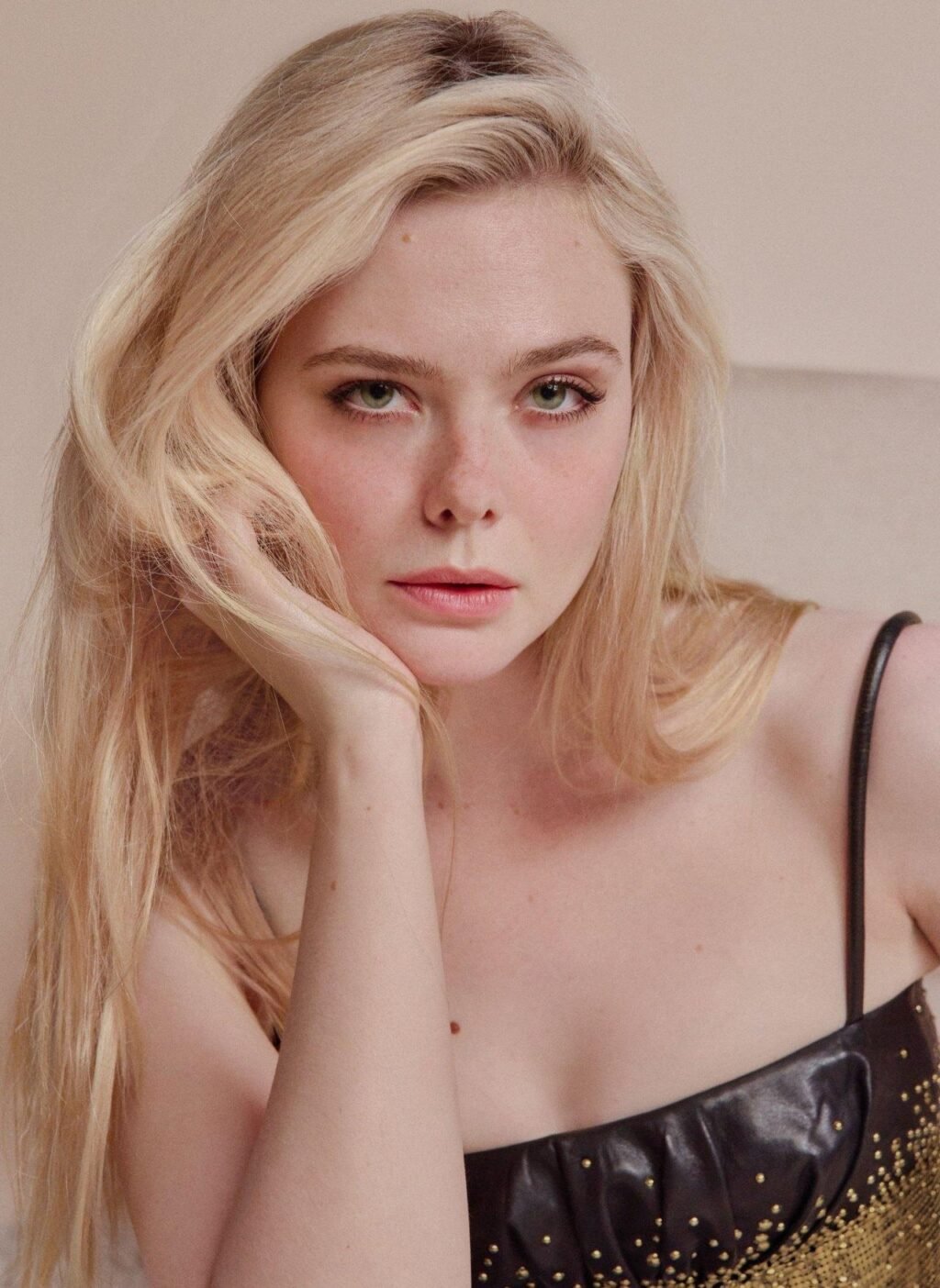Elle Fanning icono juvenil de Hollywood