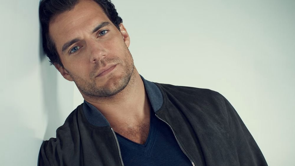 Henry Cavill, el británico que reinventó al héroe moderno