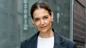 Katie Holmes: actriz, directora y productora estadounidense