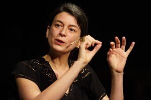 Samanta Schweblin escritora argentina contemporánea