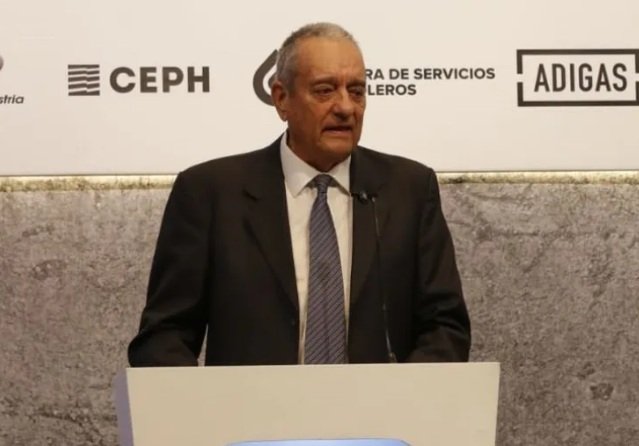 Quién es Ernesto López Anadón