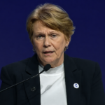 Vicki Hollub, la ingeniera que llegó a lo más alto de Occidental