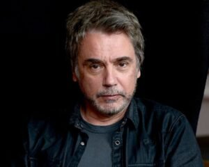 Jean-Michel Jarre: el músico que convirtió ciudades en escenarios.