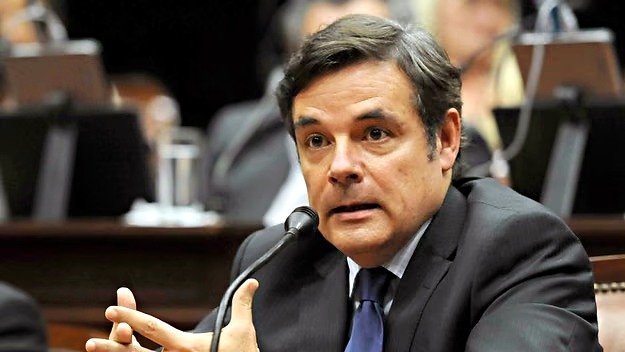 Carlos Eduardo Rovira